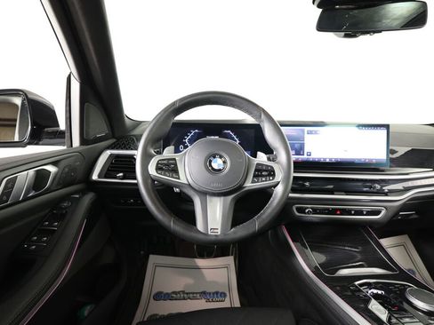 Used 2024 BMW X5 xDrive40i w/ M Sport Package image 29