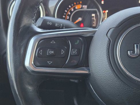 Used 2021 Jeep Wrangler Unlimited Sahara image 23