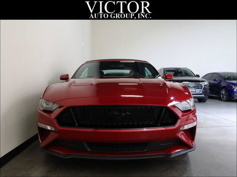 Used 2020 Ford Mustang GT Premium w/ Carbon Sport Interior Package RWD image 3