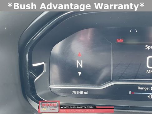 Used 2022 GMC Yukon XL Denali image 12