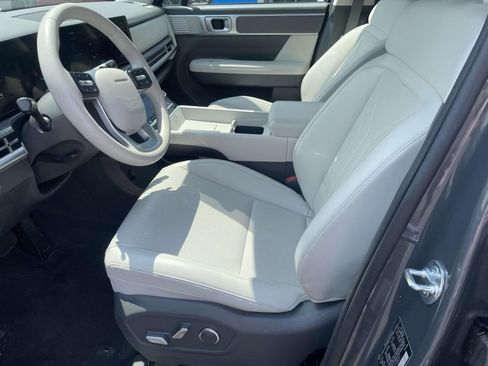 Used 2026 Hyundai Santa Fe SEL FWD image 12