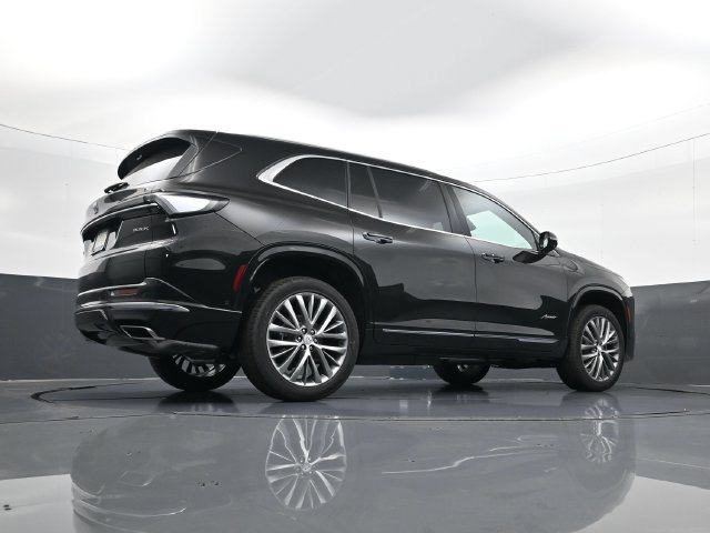 Used 2026 Buick Enclave Avenir w/ Super Cruise Package AWD/4WD image 26