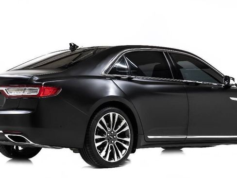 Used 2019 Lincoln Continental Reserve image 3