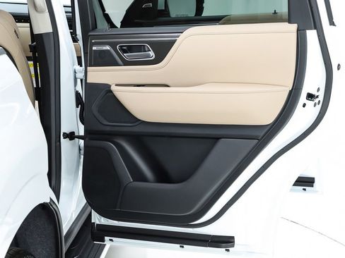 New 2026 INFINITI QX80 Pure w/ Cargo Package AWD/4WD image 32