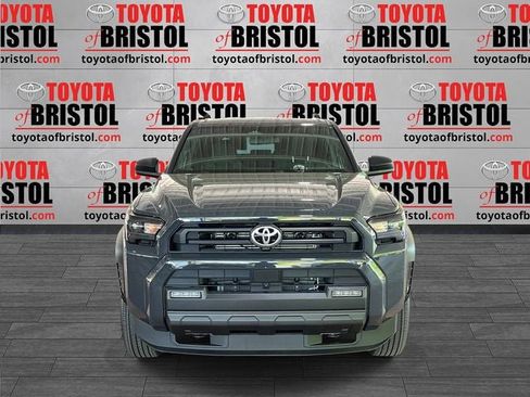 New 2026 Toyota 4Runner SR5 AWD/4WD image 9