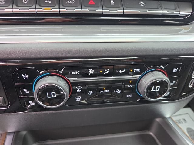 New 2026 Chevrolet Silverado 2500 High Country w/ High Country Premium Package AWD/4WD image 13