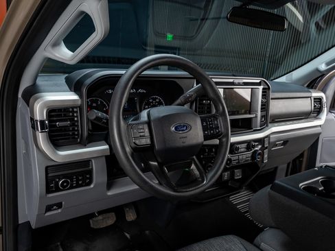 Used 2026 Ford F350 XLT w/ 360-Degree Camera Package AWD/4WD image 15