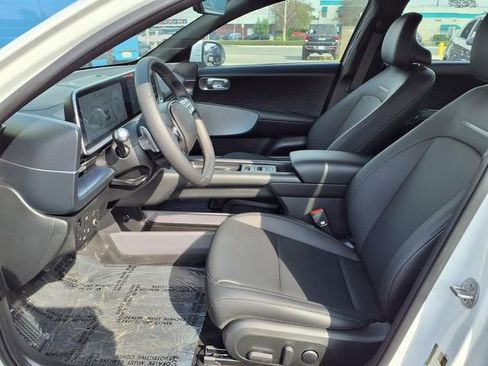 New 2025 Hyundai Ioniq 6 SEL AWD/4WD image 10