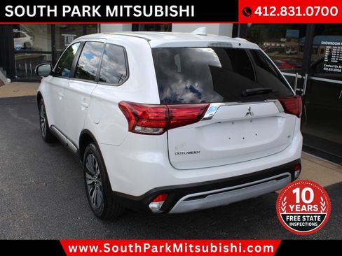 Used 2020 Mitsubishi Outlander SE AWD/4WD image 7
