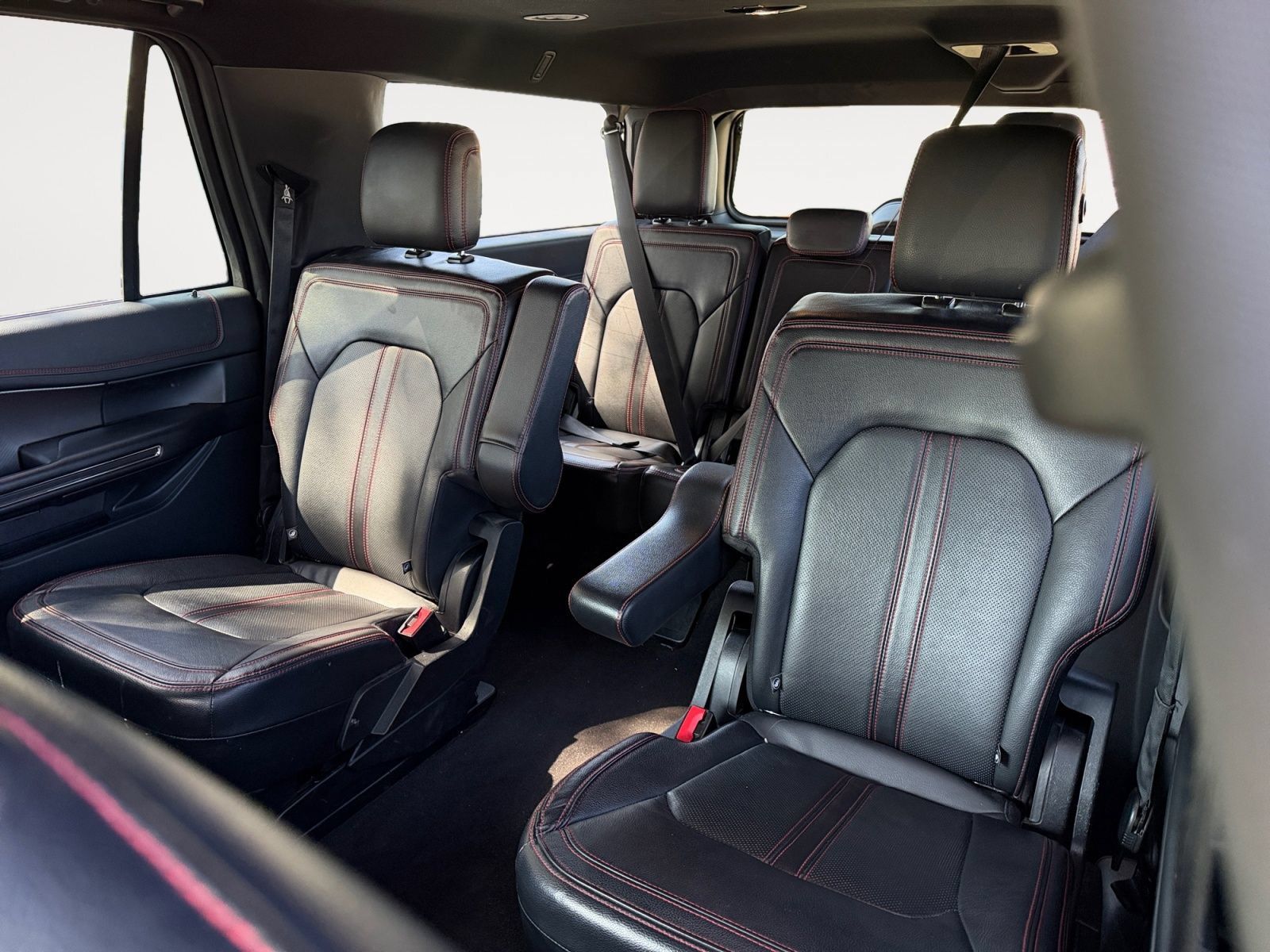 Used 2020 Ford Expedition Max Limited w/ Equipment Group 303A AWD/4WD image 13