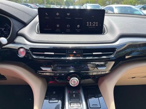 Used 2023 Acura MDX FWD image 10
