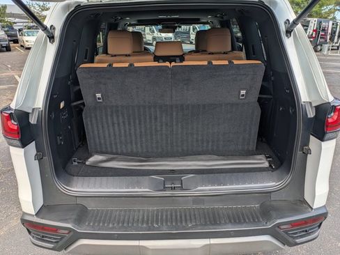 Used 2025 Lexus LX 600 4WD w/ Accessory Package (2T) image 6