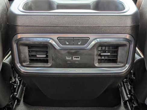 Used 2024 GMC Sierra 1500 Denali Ultimate AWD/4WD image 35