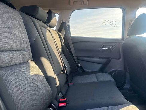 Certified 2024 Nissan Rogue SV AWD/4WD image 26