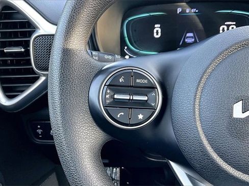 Used 2024 Kia Soul LX w/ Option Group 015 image 11
