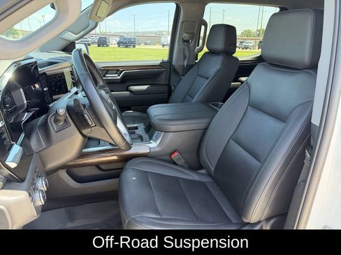 Used 2023 GMC Sierra 1500 Elevation w/ Elevation Premium Package AWD/4WD image 31