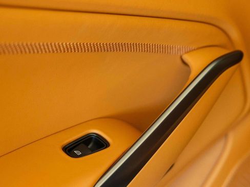 New 2026 Aston Martin DBX 707 image 40