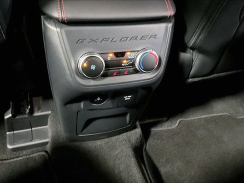 Used 2025 Ford Explorer ST w/ Sun And Sound Package image 32