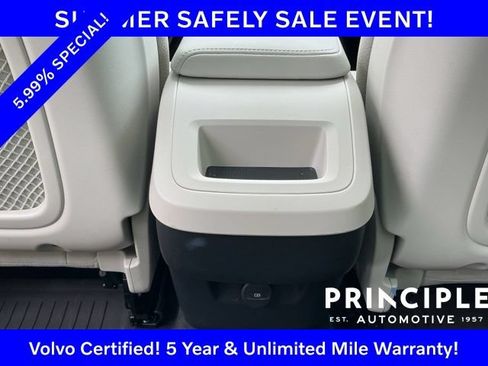 Certified 2023 Volvo XC60 B5 Plus w/ Protection Package Premier AWD/4WD image 36