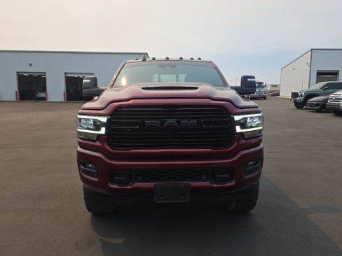 Used 2024 RAM 2500 Laramie w/ Night Edition AWD/4WD image 2