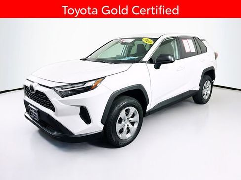 Certified 2023 Toyota RAV4 LE AWD/4WD image 4