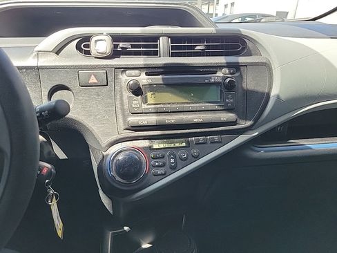 Used 2012 Toyota Prius C Two image 15