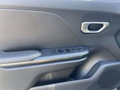 New 2026 Kia K4 LXS image 11