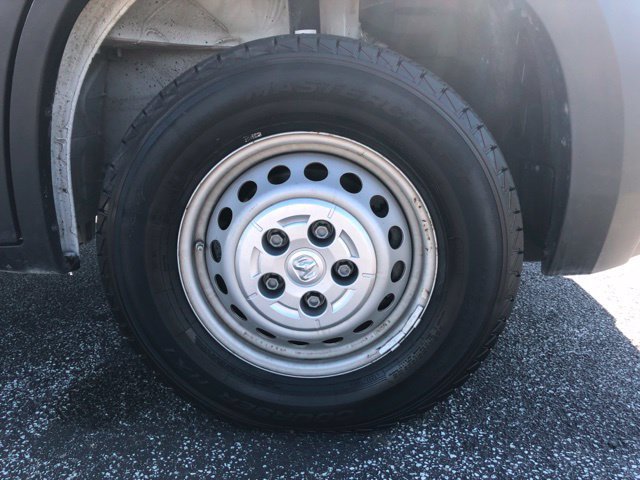 Used 2025 RAM ProMaster 2500 w/ Convenience Group FWD image 28