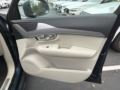 Certified 2023 Volvo XC90 B5 Core w/ Protection Package Premier image 55