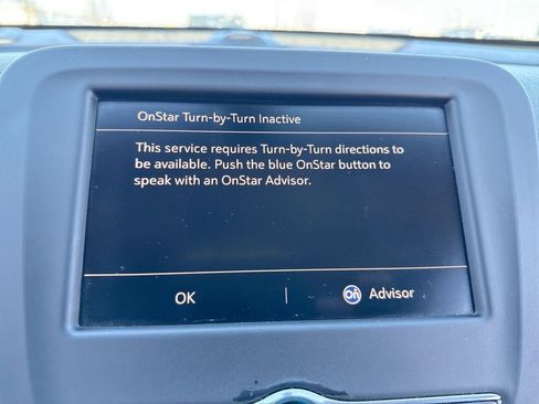 Used 2022 Chevrolet Equinox LS w/ LS Convenience Package FWD image 18