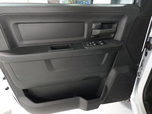 New 2026 RAM 2500 Tradesman w/ Chrome Appearance Group image 18