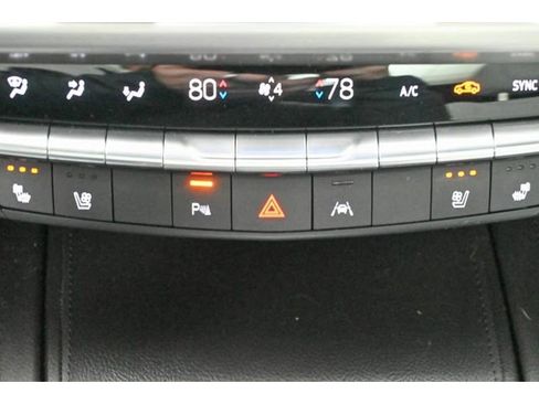 Used 2024 Cadillac XT4 Sport image 44