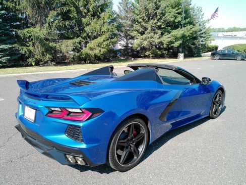 Used 2022 Chevrolet Corvette Stingray Preferred Conv w/ Z51 Performance Package RWD image 14