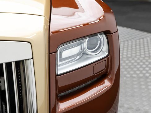 Used 2013 Rolls-Royce Ghost RWD image 53