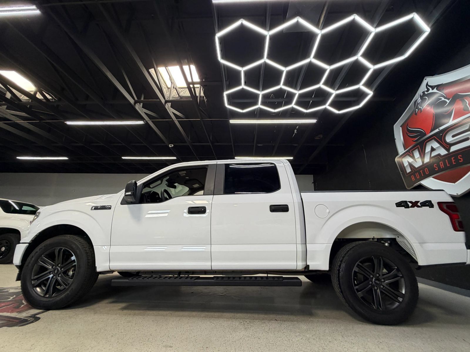 Used 2019 Ford F150 XL w/ Equipment Group 101A Mid AWD/4WD image 18