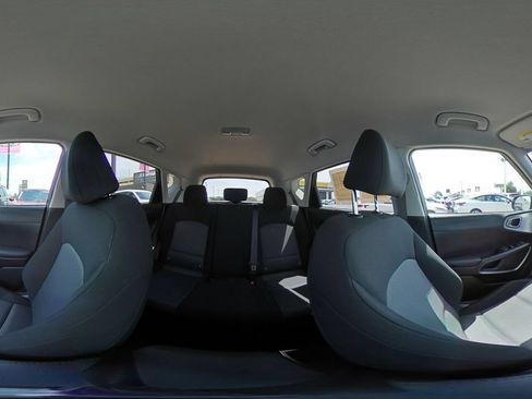 Used 2025 Kia Soul LX w/ LX Technology Package FWD image 40