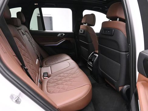 Used 2023 BMW X5 xDrive40i image 17