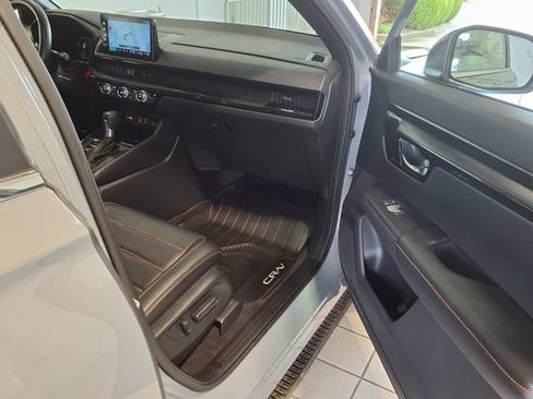 Certified 2025 Honda CR-V Sport Touring image 29