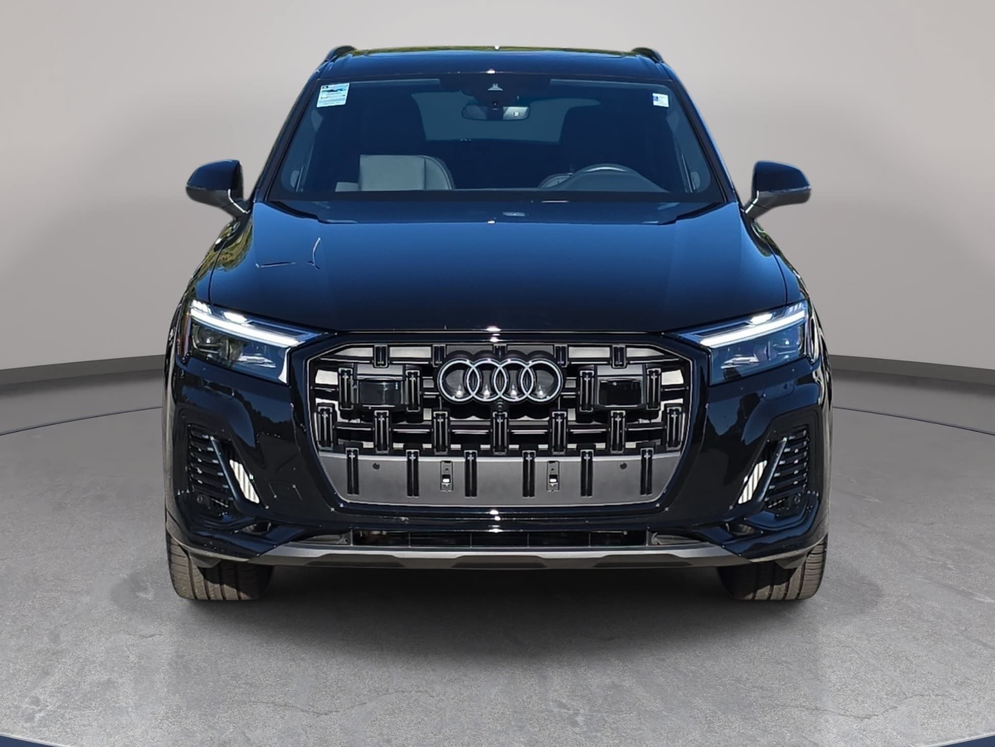 Used 2026 Audi Q7 3.0T Premium Plus w/ Premium Plus Package AWD/4WD image 2