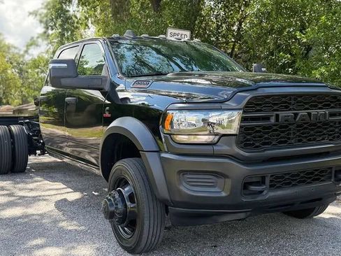 Used 2023 RAM 5500 Tradesman w/ Max Tow Package AWD/4WD image 4