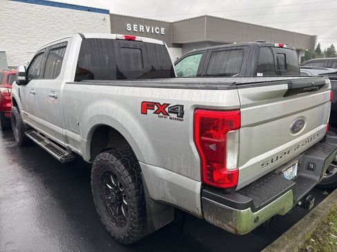 Used 2017 Ford F350 Lariat w/ Lariat Ultimate Package image 3