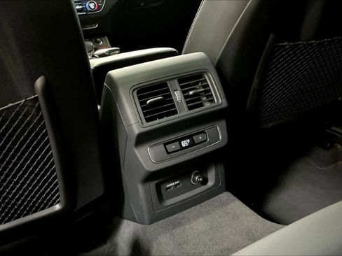 Used 2022 Audi Q5 2.0T Premium Plus w/ Premium Plus Package image 35