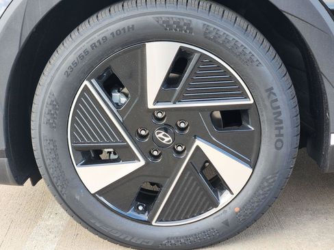 New 2026 Hyundai Ioniq 5 SEL image 7