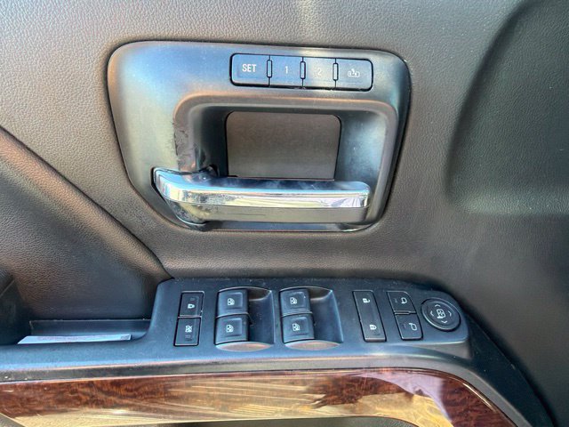 Used 2015 GMC Sierra 2500 SLT w/ Duramax Plus Package AWD/4WD image 20