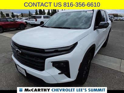 Used 2024 Chevrolet Traverse LT w/ Midnight/Sport Edition