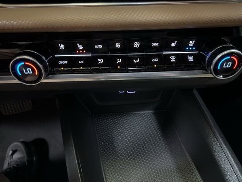 Used 2026 Chevrolet Equinox ACTIV w/ Convenience Package III AWD/4WD image 33