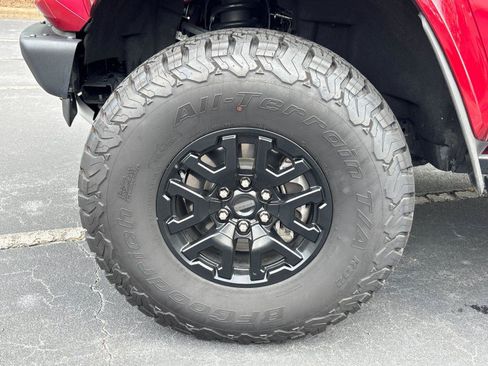 Used 2025 Ford Bronco Raptor AWD/4WD image 10