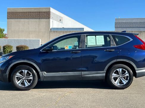 Used 2019 Honda CR-V LX image 9