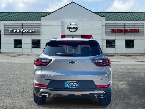 Used 2024 Chevrolet TrailBlazer ACTIV w/ Driver Confidence Package image 5