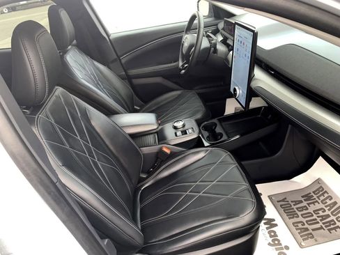 Used 2023 Ford Mustang Mach-E Select image 28